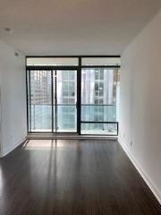 2103 - 18 Yorkville Ave, Condo with 1 bedrooms, 1 bathrooms and null parking in Toronto ON | Image 12