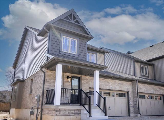 131 Stonebrook Way, House detached with 3 bedrooms, 4 bathrooms and 4 parking in Grey Highlands ON | Image 1