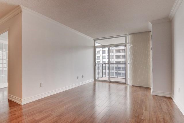 1001 - 880 Grandview Way, Condo with 3 bedrooms, 2 bathrooms and 1 parking in Toronto ON | Image 4