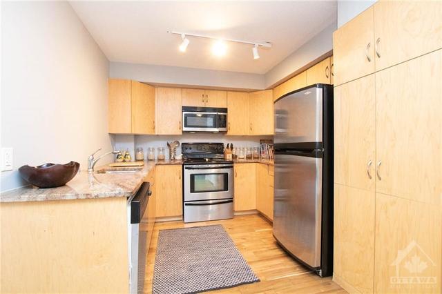 1002 - 138 Somerset Street W, Condo with 1 bedrooms, 1 bathrooms and null parking in Ottawa ON | Image 11