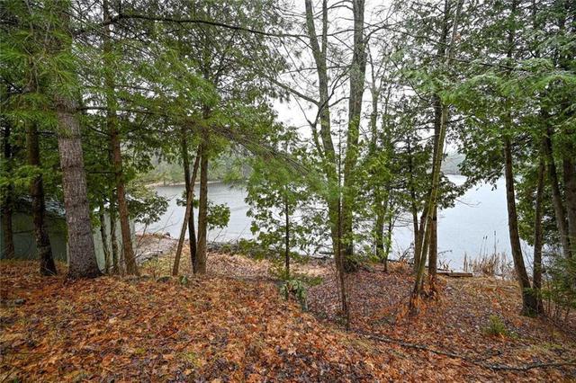 211 Pike Lake Fire Route 13 A Road, House detached with 3 bedrooms, 2 bathrooms and 6 parking in Tay Valley ON | Image 23