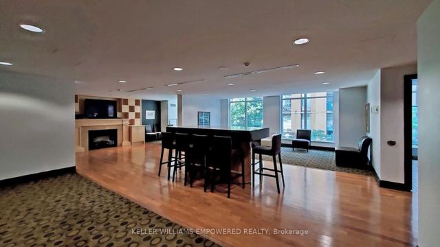 809 - 8 Scollard St, Condo with 0 bedrooms, 1 bathrooms and 0 parking in Toronto ON | Image 29
