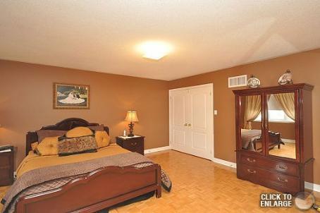 80 Novaview Cres, House detached with 4 bedrooms, 4 bathrooms and 5 parking in Vaughan ON | Image 6