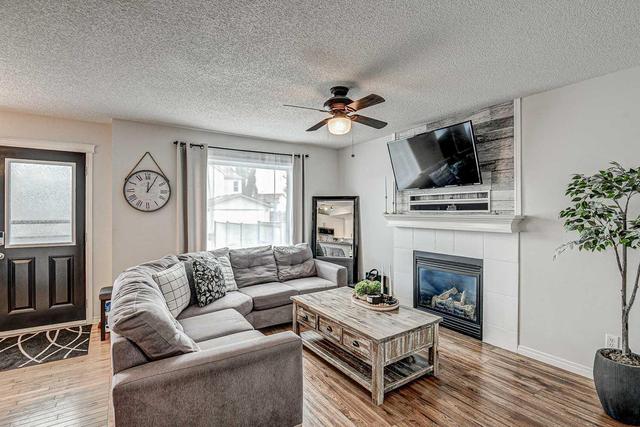 22 Cimarron Grove Rise, House detached with 3 bedrooms, 2 bathrooms and 2 parking in Okotoks AB | Image 7