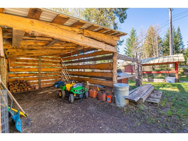 4817 Goat River North Road, House detached with 4 bedrooms, 4 bathrooms and 6 parking in Central Kootenay B BC | Image 56