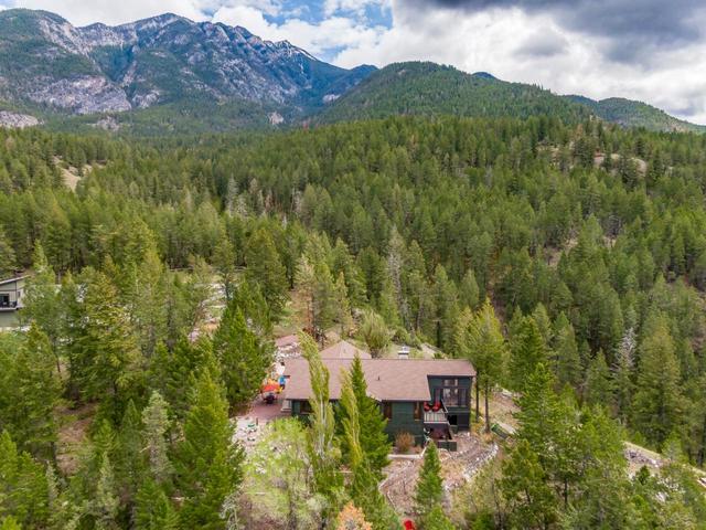 5383 Geary Creek Road, House detached with 4 bedrooms, 4 bathrooms and null parking in East Kootenay F BC | Image 5