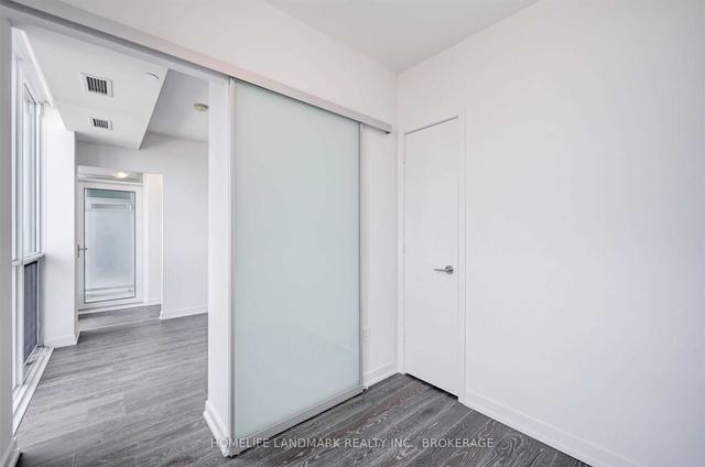 2309 - 1 Yorkville Ave, Condo with 1 bedrooms, 1 bathrooms and 0 parking in Toronto ON | Image 17