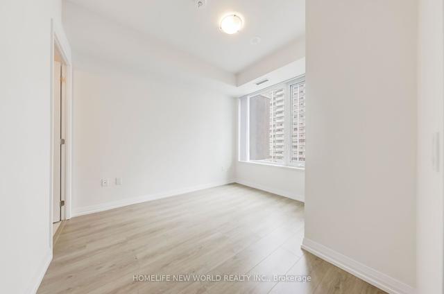1011 - 50 Dunfield Ave, Condo with 2 bedrooms, 2 bathrooms and 1 parking in Toronto ON | Image 13