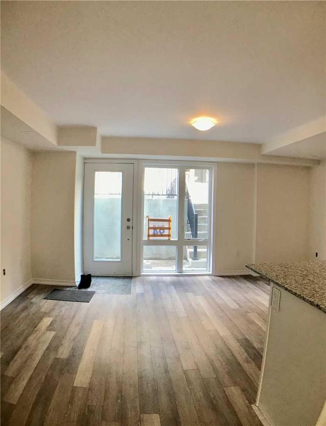 Unit 94 - 30 Fieldway Rd, Townhouse with 2 bedrooms, 1 bathrooms and 1 parking in Toronto ON | Image 4