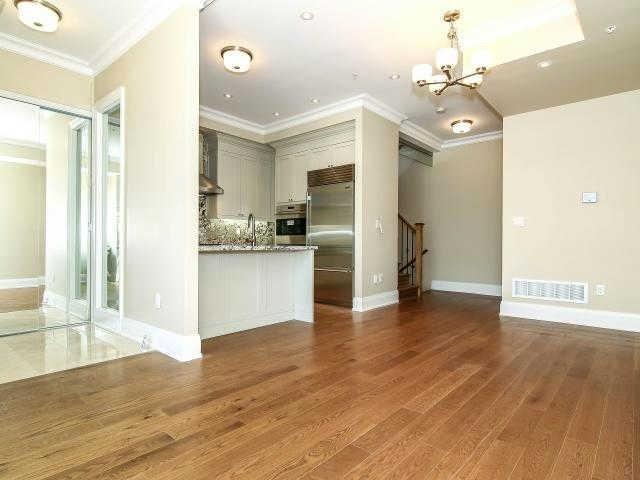1 - 292 St. Clair Ave W, Townhouse with 3 bedrooms, 4 bathrooms and 2 parking in Toronto ON | Image 3