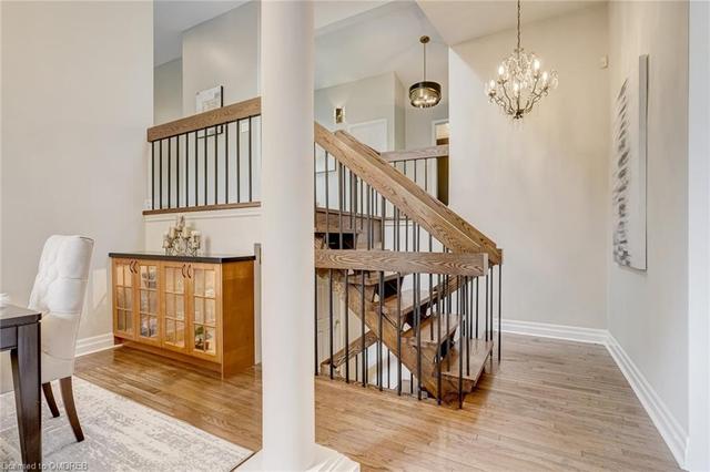 1591 Calverton Court, House detached with 5 bedrooms, 2 bathrooms and 8 parking in Mississauga ON | Image 23