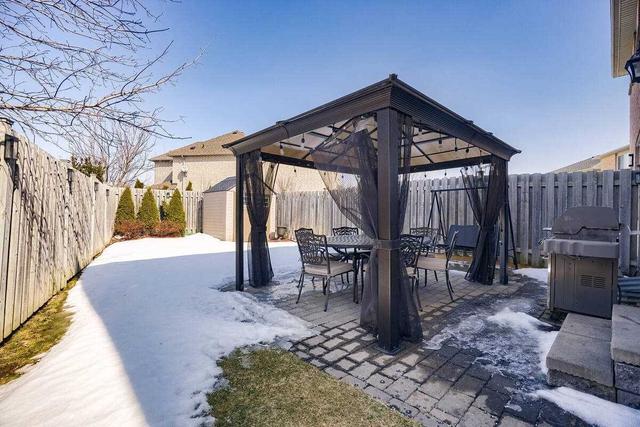 14 Ironhorse Cres, House semidetached with 3 bedrooms, 3 bathrooms and 3 parking in Caledon ON | Image 30