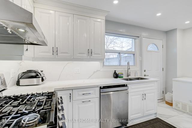 43 North Bonnington Ave, House semidetached with 3 bedrooms, 3 bathrooms and 4 parking in Toronto ON | Image 6