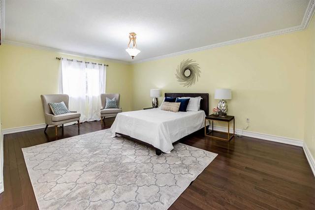 53 Culture Cres, House detached with 4 bedrooms, 4 bathrooms and 6 parking in Brampton ON | Image 26