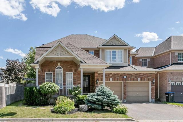 19 Mistybrook Cres, House detached with 3 bedrooms, 3 bathrooms and 4 parking in Brampton ON | Image 1
