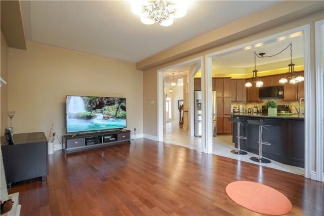 29 Freeston Cres, House detached with 4 bedrooms, 4 bathrooms and 4 parking in Ajax ON | Image 10