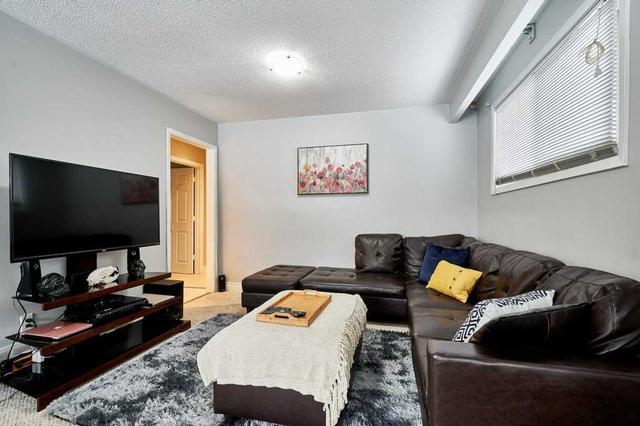134 Springdale Cres, House detached with 3 bedrooms, 3 bathrooms and 5 parking in Oshawa ON | Image 27