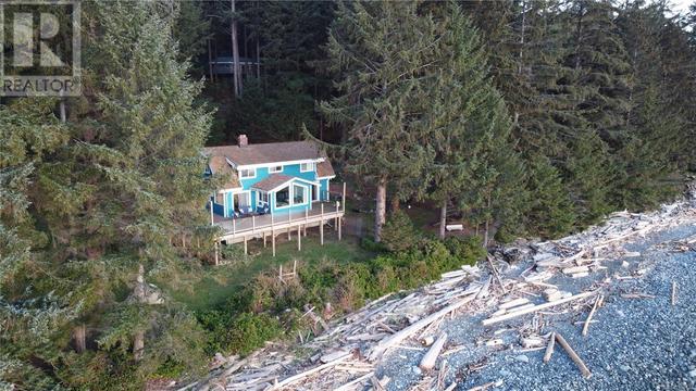 331 Edgeware Rd, House detached with 6 bedrooms, 5 bathrooms and 6 parking in Strathcona C BC | Image 67