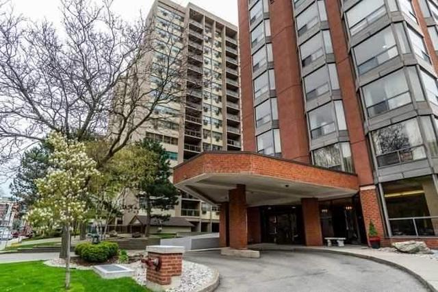400 - 49 Robinson St, Condo with 3 bedrooms, 2 bathrooms and 1 parking in Hamilton ON | Image 15