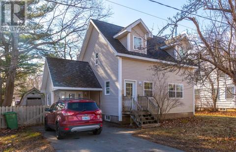 26 Maple Street, House detached with 5 bedrooms, 1 bathrooms and null parking in Middleton NS | Card Image