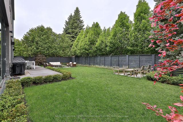 108 Stratford Cres, House detached with 4 bedrooms, 7 bathrooms and 6 parking in Toronto ON | Image 24