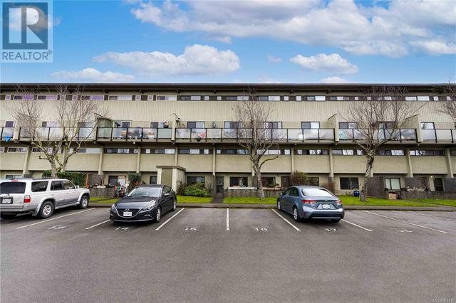 9 - 477 Lampson St, Condo with 3 bedrooms, 1 bathrooms and 1 parking in Esquimalt BC | Image 5