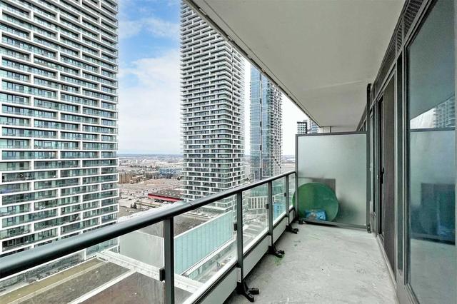 2212 - 5 Buttermill Ave, Condo with 1 bedrooms, 1 bathrooms and 0 parking in Vaughan ON | Image 25