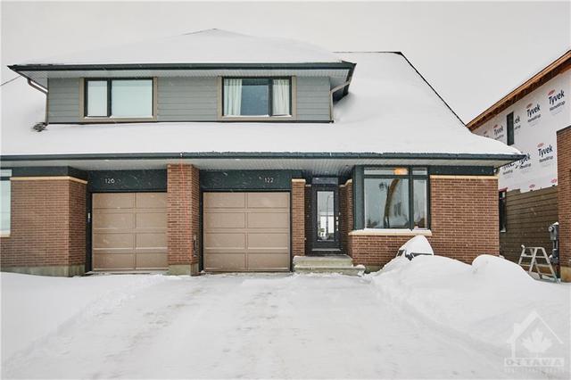 122 Stanhope Crescent, Home with 3 bedrooms, 3 bathrooms and 3 parking in Ottawa ON | Image 1