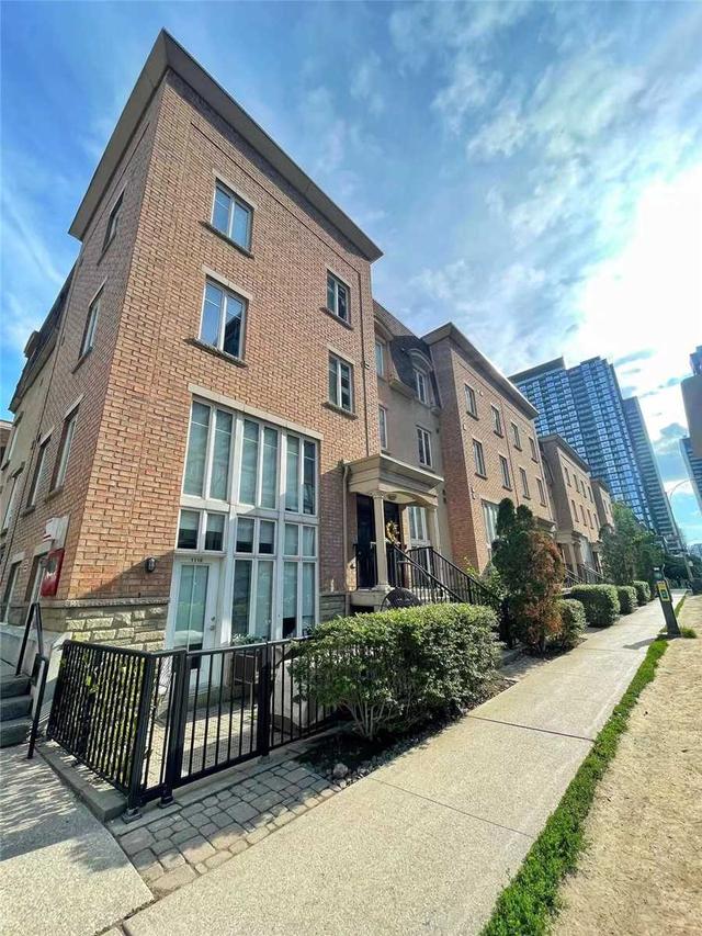1012 - 54 East Liberty St, Townhouse with 2 bedrooms, 2 bathrooms and 1 parking in Toronto ON | Image 3