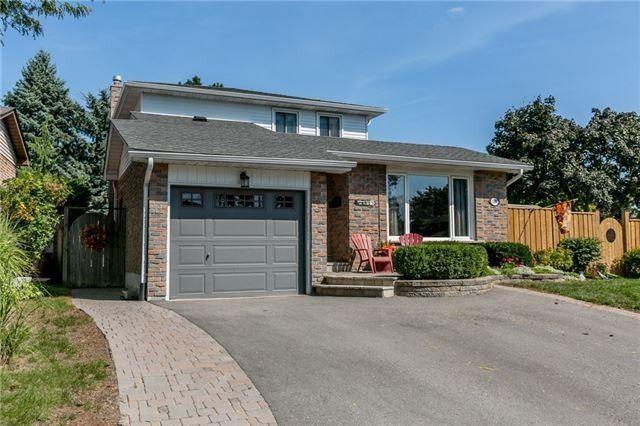 1002 Ferndale Cres, House detached with 3 bedrooms, 3 bathrooms and 3 parking in Newmarket ON | Image 1