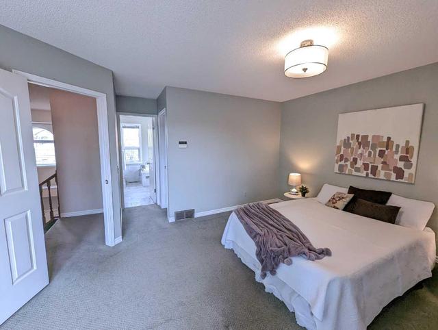 400 Woodbriar Circle Sw, House detached with 3 bedrooms, 2 bathrooms and 444 parking in Calgary AB | Image 22