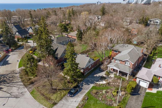 36 Cliffcrest Dr, House detached with 3 bedrooms, 2 bathrooms and 6 parking in Toronto ON | Image 23