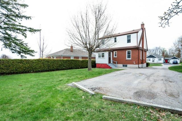 224 College Ave, House detached with 3 bedrooms, 2 bathrooms and 8 parking in Oshawa ON | Image 27