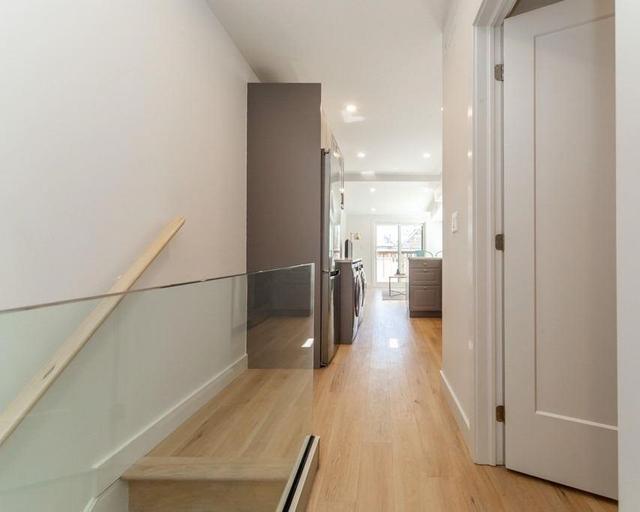 505 Concord Ave, House attached with 6 bedrooms, 3 bathrooms and 1 parking in Toronto ON | Image 32