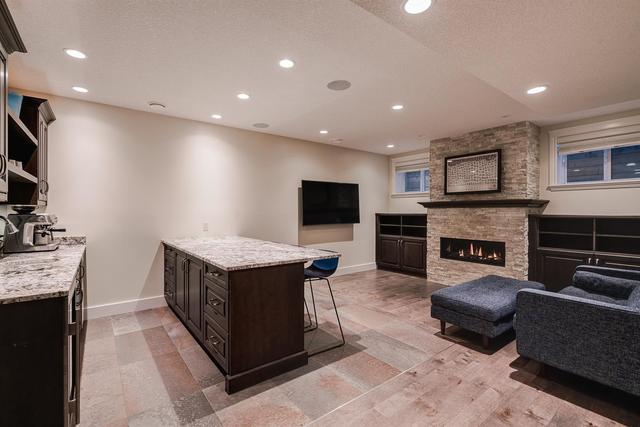 6440 Laurentian Way Sw, House detached with 4 bedrooms, 4 bathrooms and 6 parking in Calgary AB | Image 37