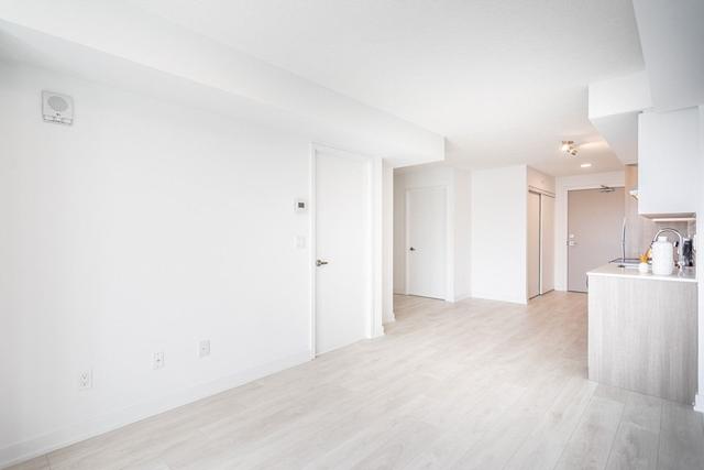 a302 - 1117 Cooke Blvd, Condo with 1 bedrooms, 1 bathrooms and 1 parking in Burlington ON | Image 9