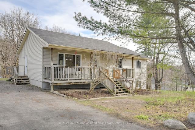 12 Catharine Cres, House detached with 3 bedrooms, 3 bathrooms and 8 parking in Bracebridge ON | Image 1