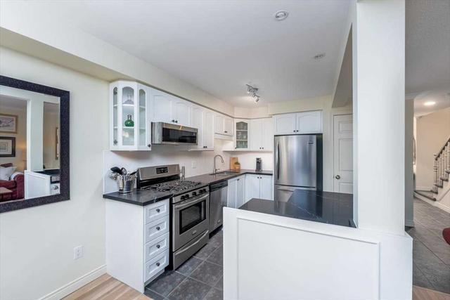 11 - 2151 Walkers Line, Townhouse with 3 bedrooms, 4 bathrooms and 2 parking in Burlington ON | Image 5