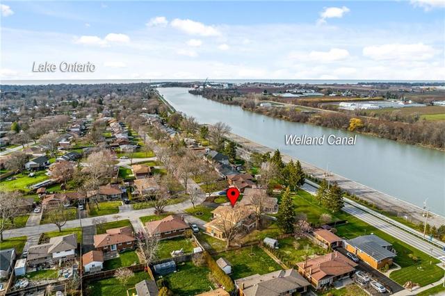 16 Lockview Crescent, House detached with 4 bedrooms, 2 bathrooms and 6 parking in St. Catharines ON | Image 39