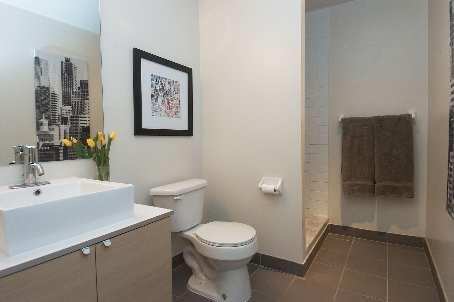 th105 - 64 Niagara St, Condo with 2 bedrooms, 2 bathrooms and 1 parking in Toronto ON | Image 7