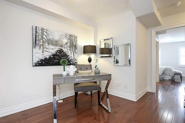74 Hargrave Lane, Townhouse with 3 bedrooms, 3 bathrooms and 1 parking in Toronto ON | Image 14