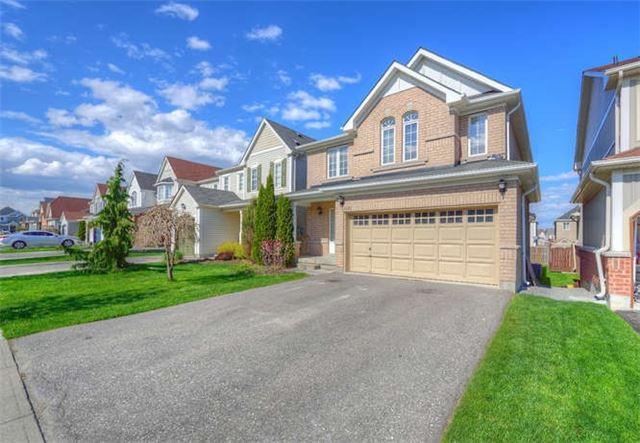 1181 Stire St, House detached with 4 bedrooms, 4 bathrooms and 2 parking in Oshawa ON | Image 1