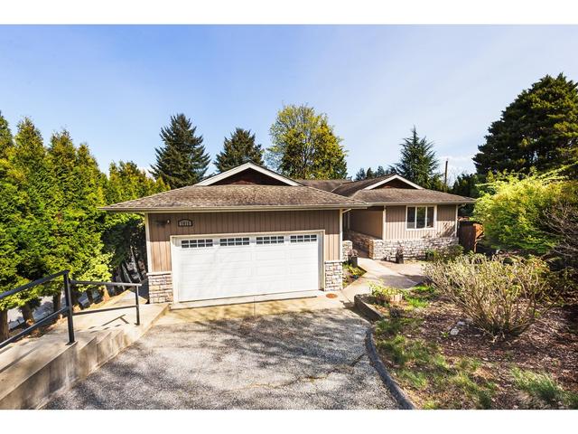 1015 Ogden Street, House detached with 6 bedrooms, 5 bathrooms and null parking in Coquitlam BC | Card Image