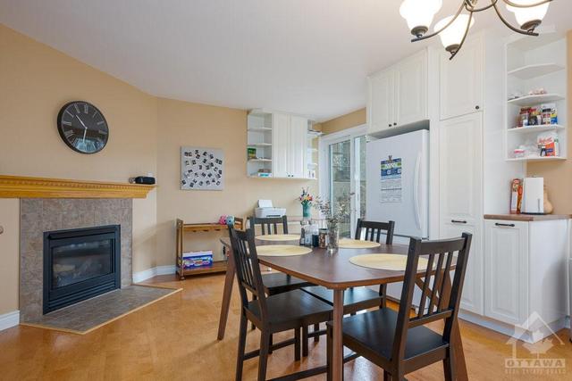 2557 Flannery Drive, Townhouse with 4 bedrooms, 2 bathrooms and 2 parking in Ottawa ON | Image 18