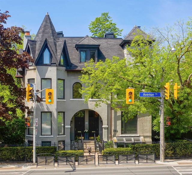 th4 - 300 Avenue Rd, Townhouse with 2 bedrooms, 3 bathrooms and 1 parking in Toronto ON | Image 1