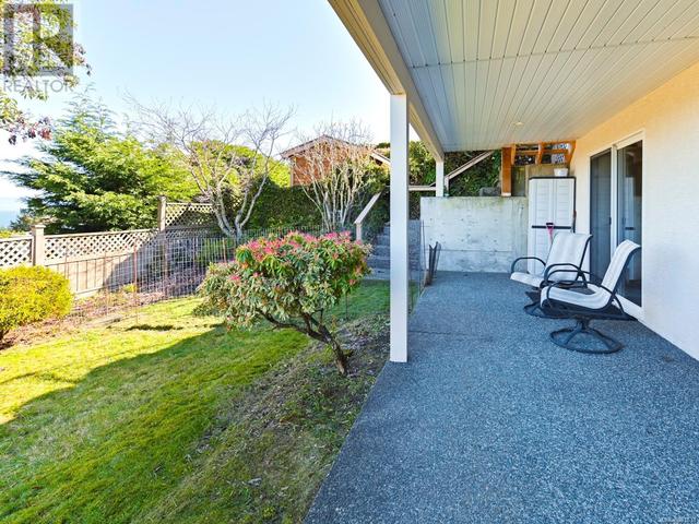 5386 Georgiaview Cres, House detached with 4 bedrooms, 4 bathrooms and 4 parking in Nanaimo BC | Image 40