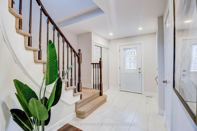71 Hewitt Cres, House detached with 4 bedrooms, 4 bathrooms and 5 parking in Ajax ON | Image 34