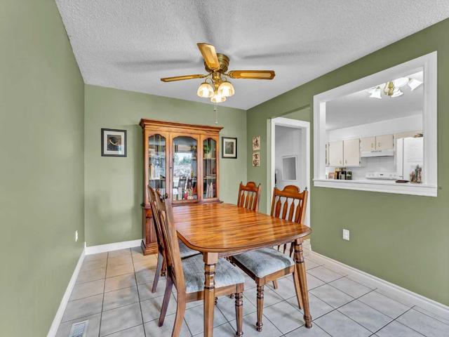 24 Castelani Crescent Se, House detached with 5 bedrooms, 2 bathrooms and 2 parking in Medicine Hat AB | Image 8