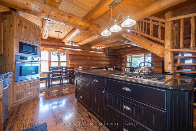 1182 Dorcas Bay Rd, House detached with 2 bedrooms, 2 bathrooms and 8 parking in Northern Bruce Peninsula ON | Image 40