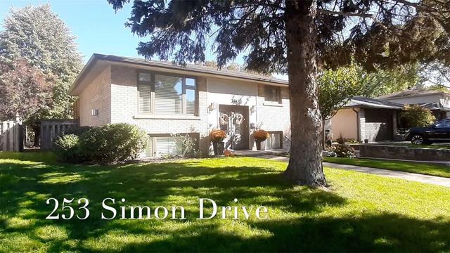 253 Simon Dr, House detached with 3 bedrooms, 2 bathrooms and 3 parking in Burlington ON | Image 1